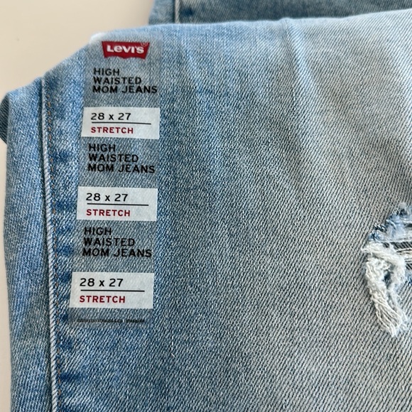 Levi’s Silver Tab Women’s Stretch High Mom Jeans - Picture 9 of 12